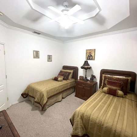 Beautifully Furnished 3Bd 2Br Pool Gated Condo In Mcallen, Tx 法尔 外观 照片
